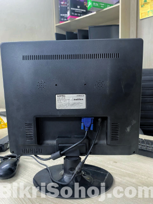 Esonic 17” LED Monitor Square Display